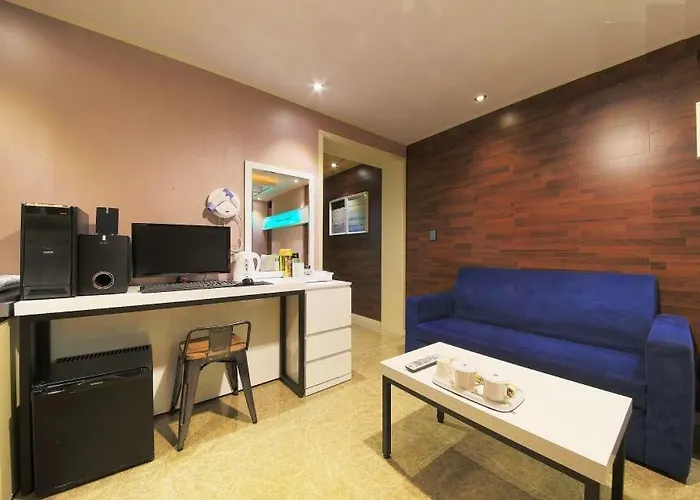 Daniel Campanella Hotel Seoul