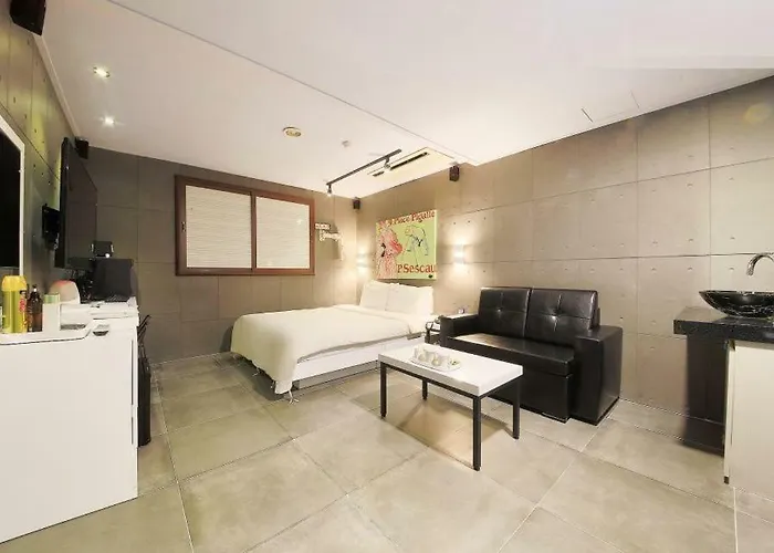 Hotel Daniel Campanella 2*